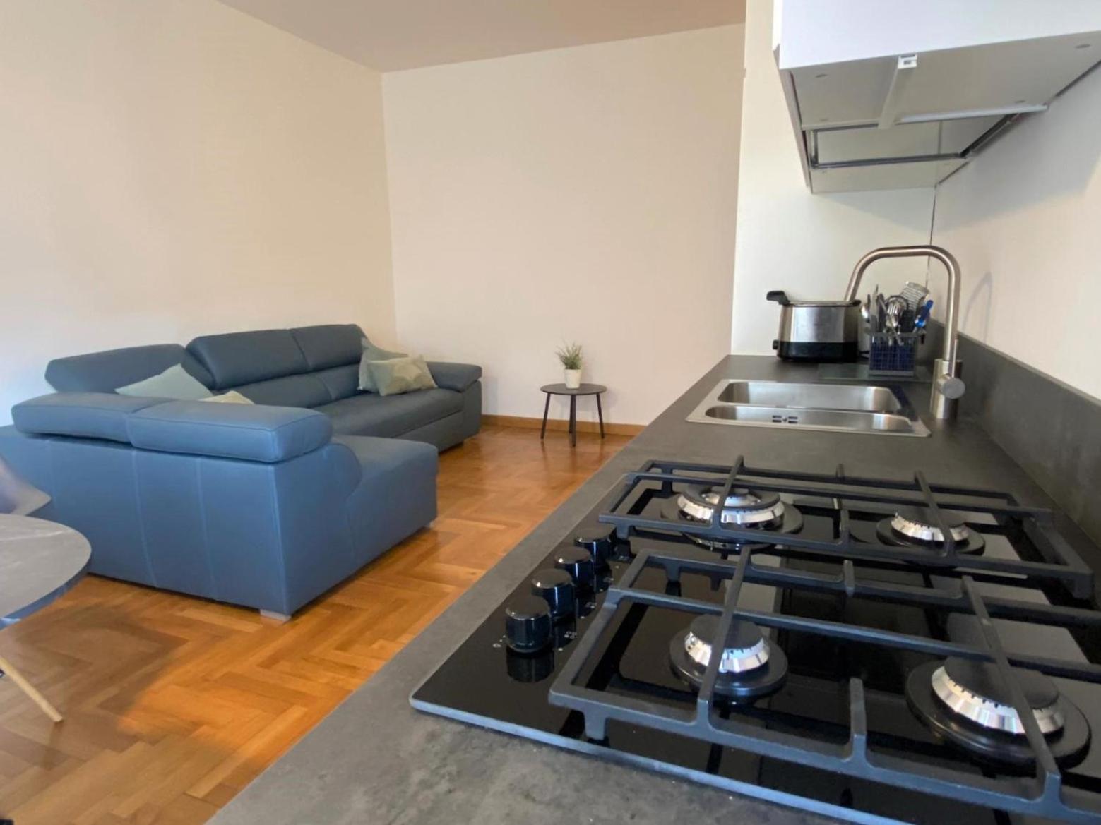 The Little Duck - Modern Apartment With Balcony Côme Extérieur photo